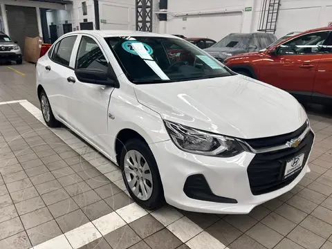 Chevrolet Onix LS Aut usado (2021) color Blanco precio $195,000