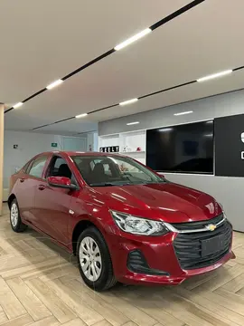 Chevrolet Onix LS Aut usado (2022) color Rojo financiado en mensualidades(enganche $83,599 mensualidades desde $3,517)