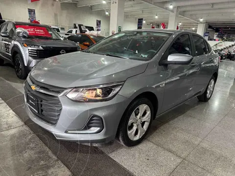 Chevrolet Onix LT Aut usado (2024) color Gris precio $379,000