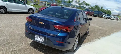Chevrolet Onix Premier Aut usado (2022) color Azul financiado en mensualidades(enganche $85,000 mensualidades desde $6,322)