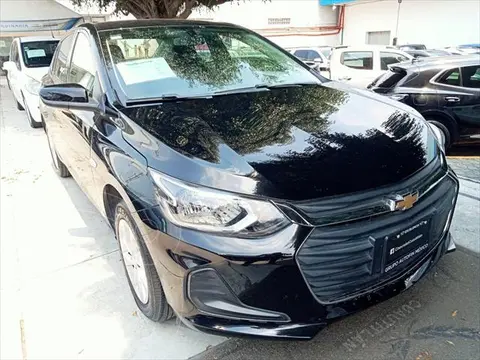 Chevrolet Onix LT Aut usado (2021) color Negro precio $245,000