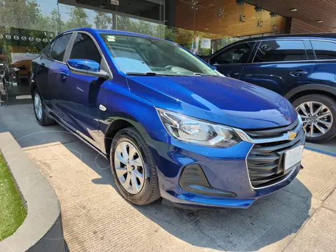 Chevrolet Onix LT Aut usado (2022) color Azul financiado en mensualidades(enganche $71,250 mensualidades desde $7,357)