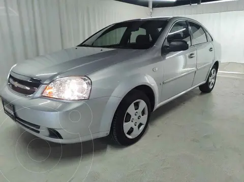 Chevrolet Optra 1.8L B usado (2008) color Gris Plata  precio $95,000