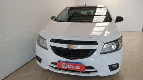 Chevrolet Prisma Joy LS usado (2019) color Blanco financiado en cuotas(anticipo $5.544.000 cuotas desde $173.250)