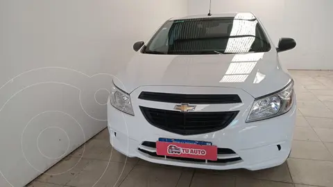 Chevrolet Prisma Joy LS usado (2017) color Blanco financiado en cuotas(anticipo $4.500.000 cuotas desde $140.625)