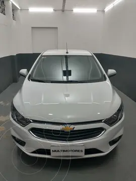 Chevrolet Prisma LTZ usado (2018) color Blanco precio $3.750.000