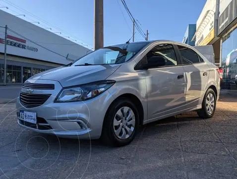 Chevrolet Prisma LS usado (2019) color Blanco precio $16.900.000