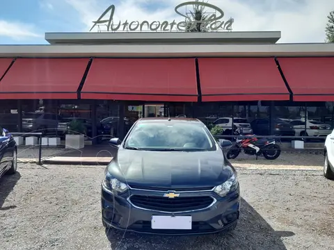 foto Chevrolet Prisma LT usado (2019) color Gris Oscuro precio $4.900.000