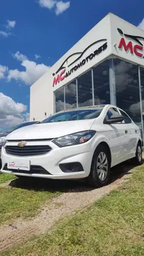 Chevrolet Prisma LT usado (2017) color Blanco precio u$s12.500