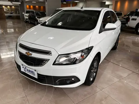 foto Chevrolet Prisma LTZ Aut usado (2016) color Blanco precio $4.300.000