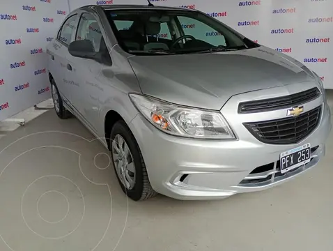 Chevrolet Prisma LT usado (2015) color Gris precio $12.000.000