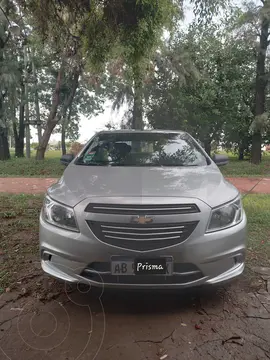 Chevrolet Prisma LS usado (2017) color Gris Plata  precio $15.000.000