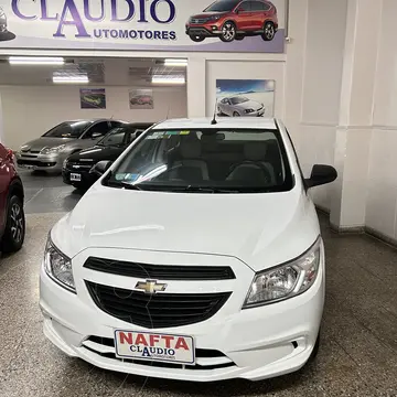 Chevrolet Prisma LT usado (2015) color Blanco precio $15.500.000