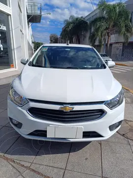 Chevrolet Prisma LTZ usado (2018) color Blanco precio $14.850.000