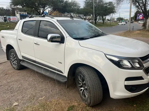 Chevrolet S 10 High Country 2.8 4x4 CD Aut usado (2019) color Blanco precio u$s27.500