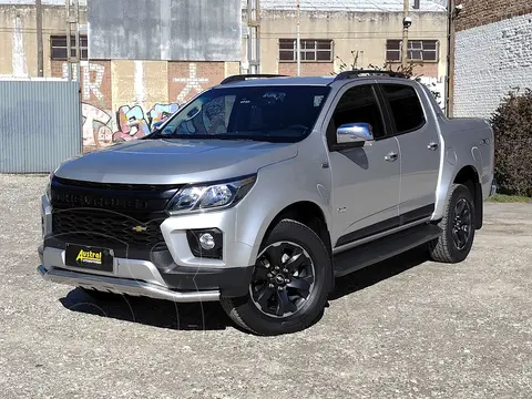 Chevrolet S 10 HC 2.8 4x4 CD Aut usado (2022) color Gris financiado en cuotas(anticipo $25.000.000)