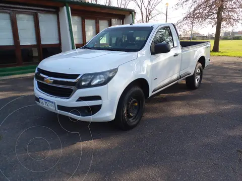 Chevrolet S 10 LS 2.8 4x4 CS usado (2017) color Blanco precio $8.600.000