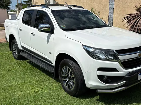 Chevrolet S 10 High Country 2.8 4x4 CD Aut usado (2020) color Gris precio $37.000.000