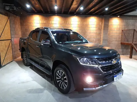 Chevrolet S 10 High Country 2.8 4x2 CD usado (2018) color Verde precio $30.500.000