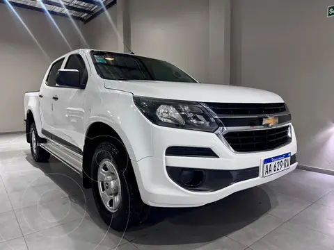 Chevrolet S 10 LS 2.8 4x2 CD usado (2016) color Blanco precio $27.000.000