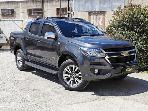 Chevrolet S 10 High Country 2.8 4x4 CD Aut usado (2018) color Gris financiado en cuotas(anticipo $18.000.000)