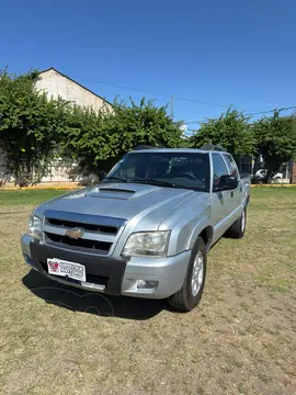 Chevrolet S 10 DLX 2.8 TD 4x2 CD usado (2011) color Gris precio $17.000.000