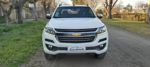Chevrolet S 10 LTZ 2.8 4x4 CD Aut usado (2019) color Blanco precio $9.800.000