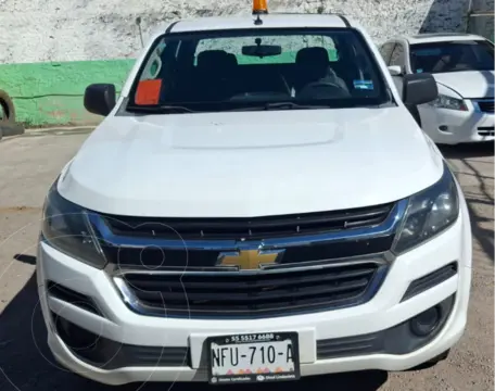 Chevrolet S-10 Doble Cabina usado (2017) color Blanco precio $300,000