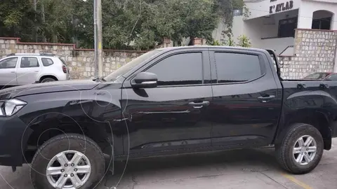 Chevrolet S-10 Doble Cabina usado (2024) color Negro precio $380,000