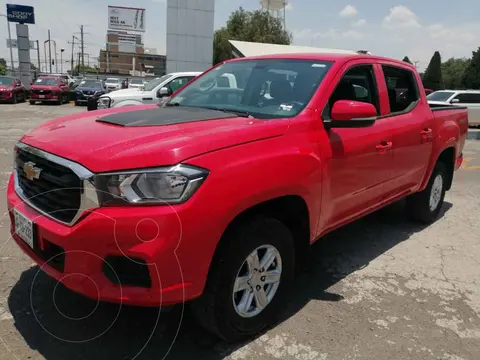 Chevrolet S-10 Doble Cabina usado (2024) color Rojo financiado en mensualidades(enganche $109,536 mensualidades desde $11,950)