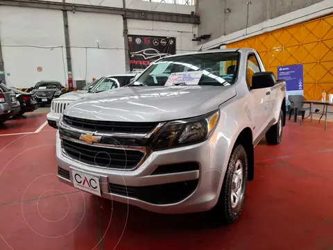 Chevrolet S-10 Chasis Cabina usado (2017) color Plata Brillante financiado en mensualidades(enganche $67,000 mensualidades desde $6,050)