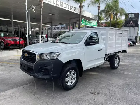 Chevrolet S10 MAX Chasis Cabina usado (2023) color Blanco financiado en mensualidades(enganche $137,250 mensualidades desde $11,610)