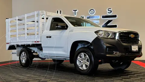 Chevrolet S10 MAX Chasis Cabina usado (2023) color Blanco financiado en mensualidades(enganche $70,180 mensualidades desde $7,517)