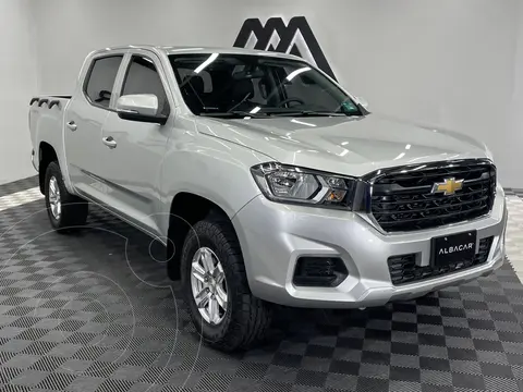 Chevrolet S10 MAX Cabina Regular usado (2023) color plateado precio $492,999