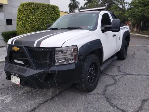 Chevrolet Silverado 1500 Cab Reg Paq D usado (2013) color Blanco precio $189,000