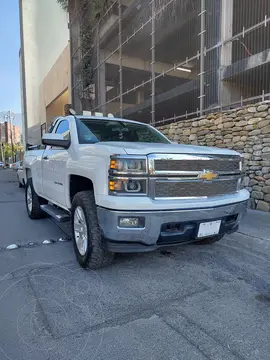 Chevrolet Silverado 1500 Cab Reg WT Aa Aut usado (2015) color Blanco precio $346,000