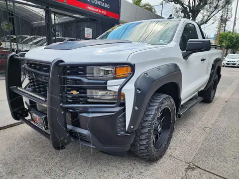 Chevrolet Silverado 1500 Cab Reg WT Aa Aut usado (2020) color Blanco precio $559,900