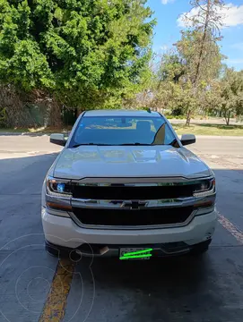 Chevrolet Silverado 1500 Cab Reg Paq F usado (2016) color Blanco precio $315,000