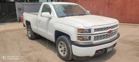 Chevrolet Silverado 1500 Cab Reg WT Aa Aut usado (2015) color Blanco precio $320,000