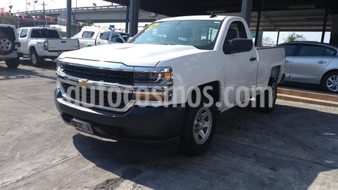 foto Chevrolet Silverado 1500 Cab Reg WT Full usado (2017) color Blanco precio $319,900