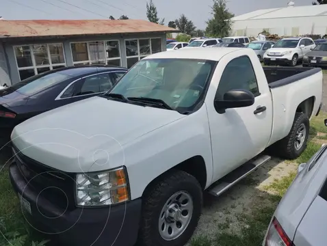 Chevrolet Silverado 1500 Cab Reg Paq A usado (2012) color Blanco precio $215,000