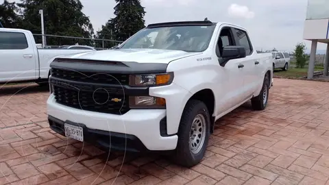 Chevrolet Silverado 1500 Cab Reg WT Aa Aut usado (2020) color Blanco financiado en mensualidades(enganche $107,296 mensualidades desde $11,706)
