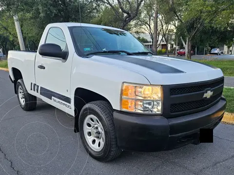 Chevrolet Silverado 1500 Cab Reg WT Aa Aut usado (2008) color Blanco precio $198,000