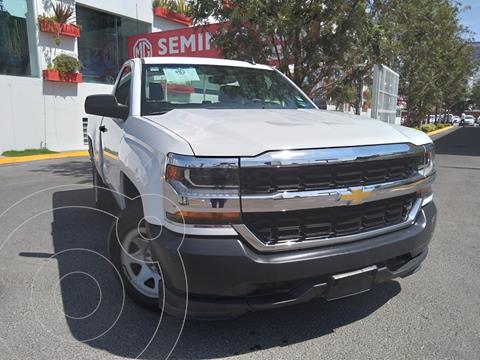 foto Chevrolet Silverado 1500 LS Cab Reg  A/A Radio Aut usado (2017) precio $310,000