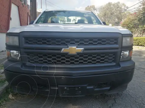 Chevrolet Silverado 1500 LS Cab Reg  A/A Radio Aut usado (2015) color Blanco precio $278,000