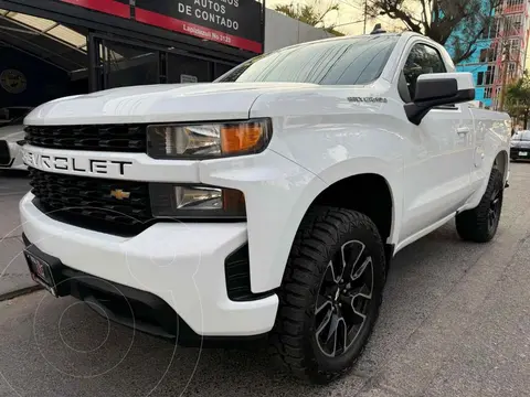 Chevrolet Silverado 1500 LS Cab Reg usado (2019) color Blanco precio $469,900