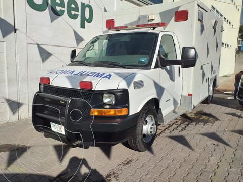 Chevrolet Silverado 3500 Chasis cabina usado (2011) color Blanco precio $700,000