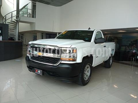 foto Chevrolet Silverado 3500 Chasis cabina usado (2018) color Blanco precio $419,000