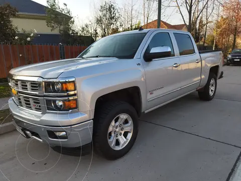 Chevrolet Silverado Cabina Doble 5.3 4x4 LTZ  Z71 usado (2016) color Plata precio $21.980.000