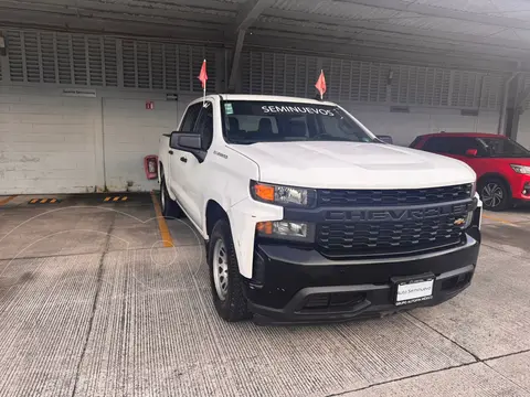 Chevrolet Silverado Cabina Regular 4X2 usado (2020) color Blanco precio $510,000